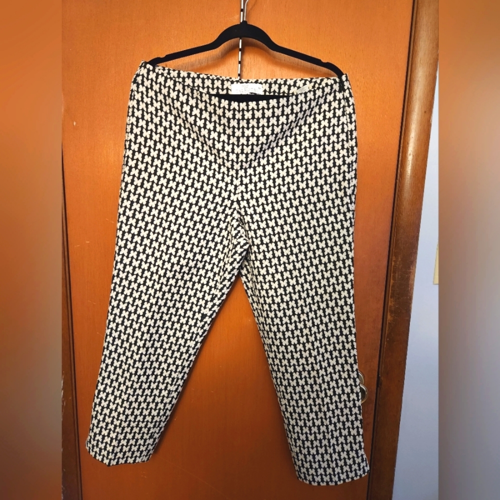 RSVP by Talbots butterfly pattern petite pants-12P
